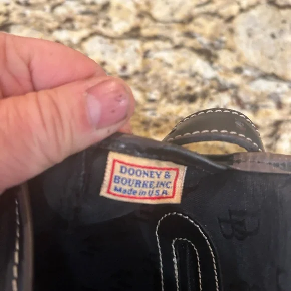 Dooney & Bourke Vintage Black Canvas Logo/Leather Trim Shoulder Purse - Picture 7 of 9